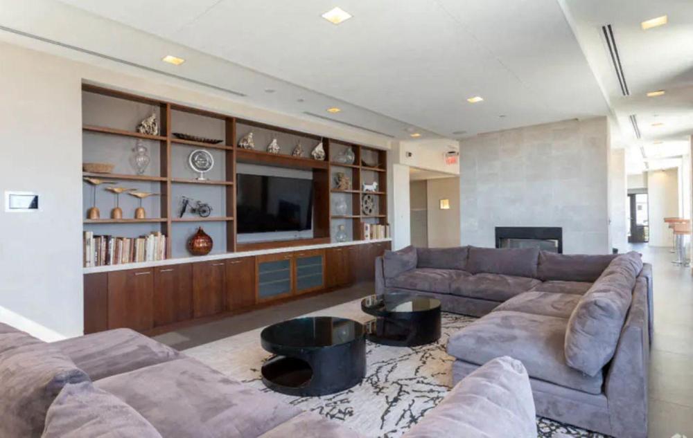 Two-Bedroom Apartment with City View interior